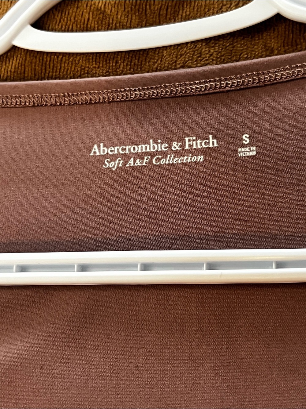 Abercrombie & Fitch Brown Long Sleeve Scoop Neck Bodysuit - Picture 9 of 9